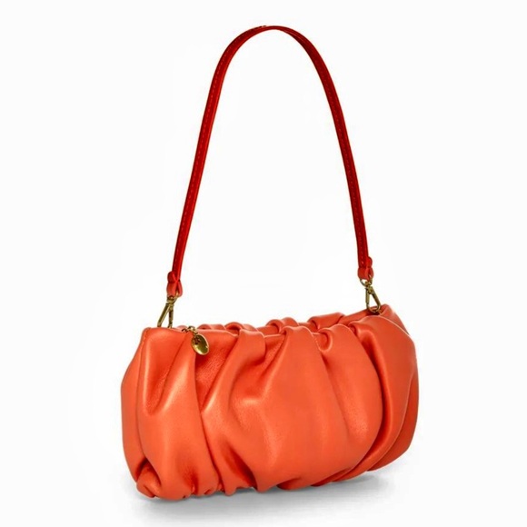 🌺🎉HP🎉🌺 NWT Staud Ruched Leather Bean Bag Blood Orange - Picture 12 of 16